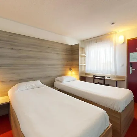 Ever Route 64 Brit Ibos 酒店