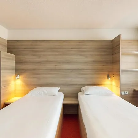 Ever Route 64 Brit Ibos 2*