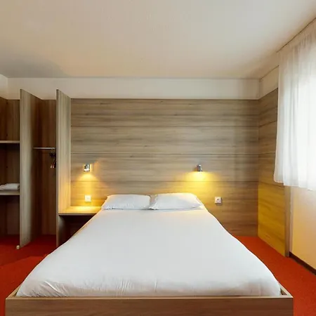 酒店 Ever Route 64 Brit Ibos