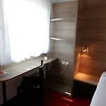 Ever Route 64 Brit Ibos Ξενοδοχείο Ταρμπ