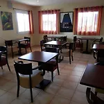 Ever Route 64 Brit Ibos Ταρμπ