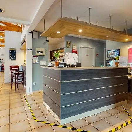 Hotel Everhotel Route64 Tarbes-Ibos Tarbes