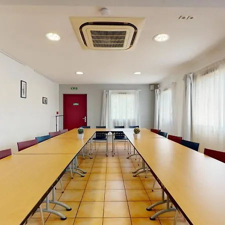 Hotel Everhotel Route64 Tarbes-Ibos