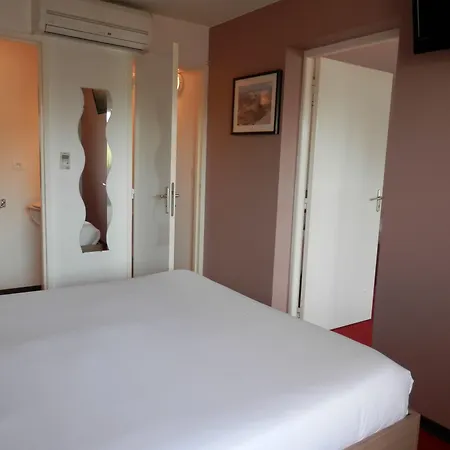 מלון Ever Route 64 Brit Ibos טרבה